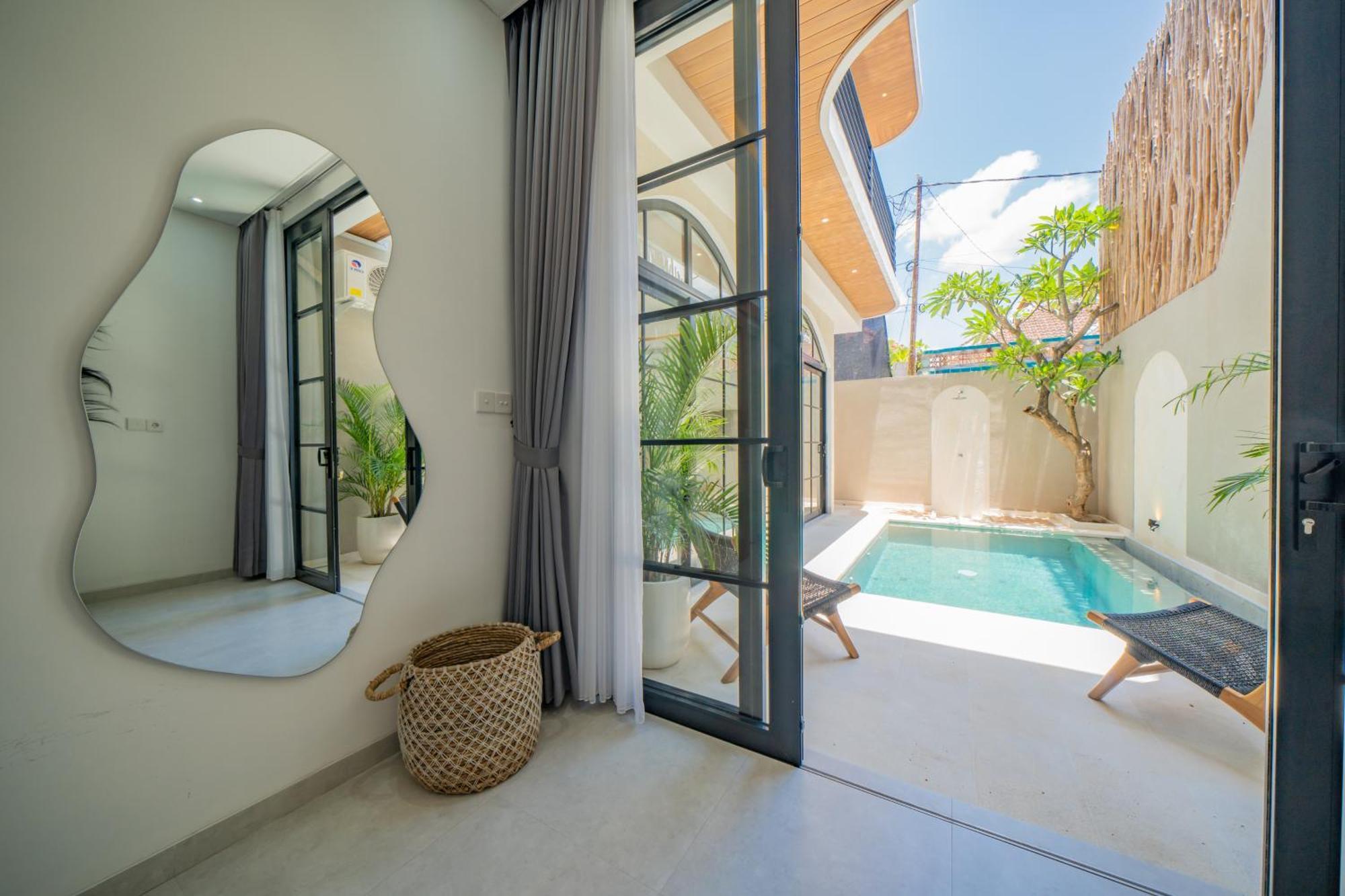 Villa Twin 1 - Stylish 3 Bedroom Villa W Private Pool In Berawa Canggu  Exterior photo