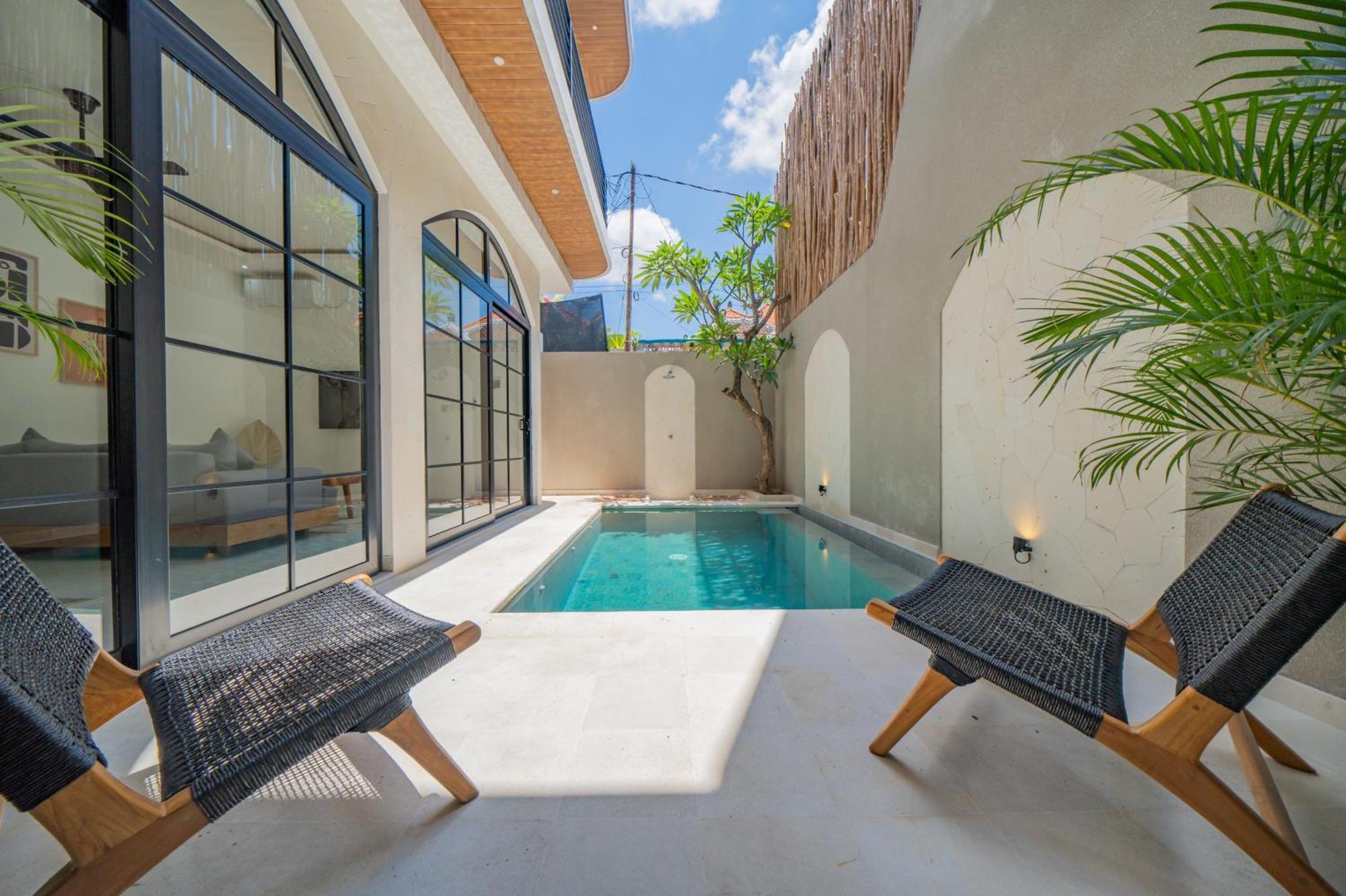 Villa Twin 1 - Stylish 3 Bedroom Villa W Private Pool In Berawa Canggu  Exterior photo